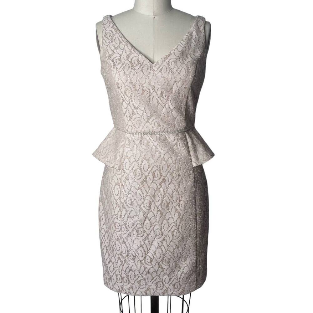 Belle Badgley Mischka Cream Lace Peplum Dress Size 4